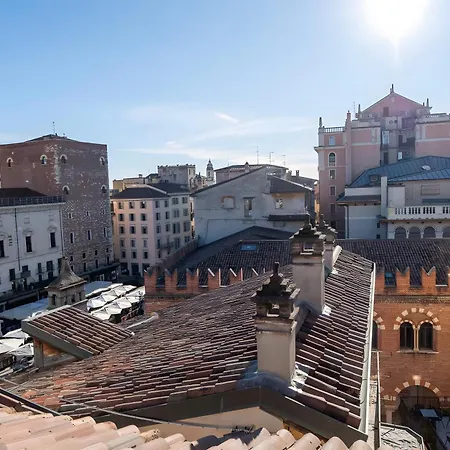 شقة Luxury Rooftop Piazza Erbe فيرونا