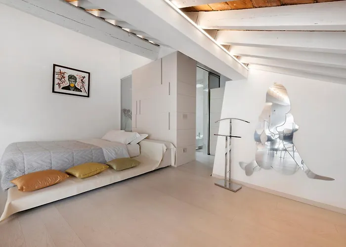 Luxury Rooftop Piazza Erbe Verona